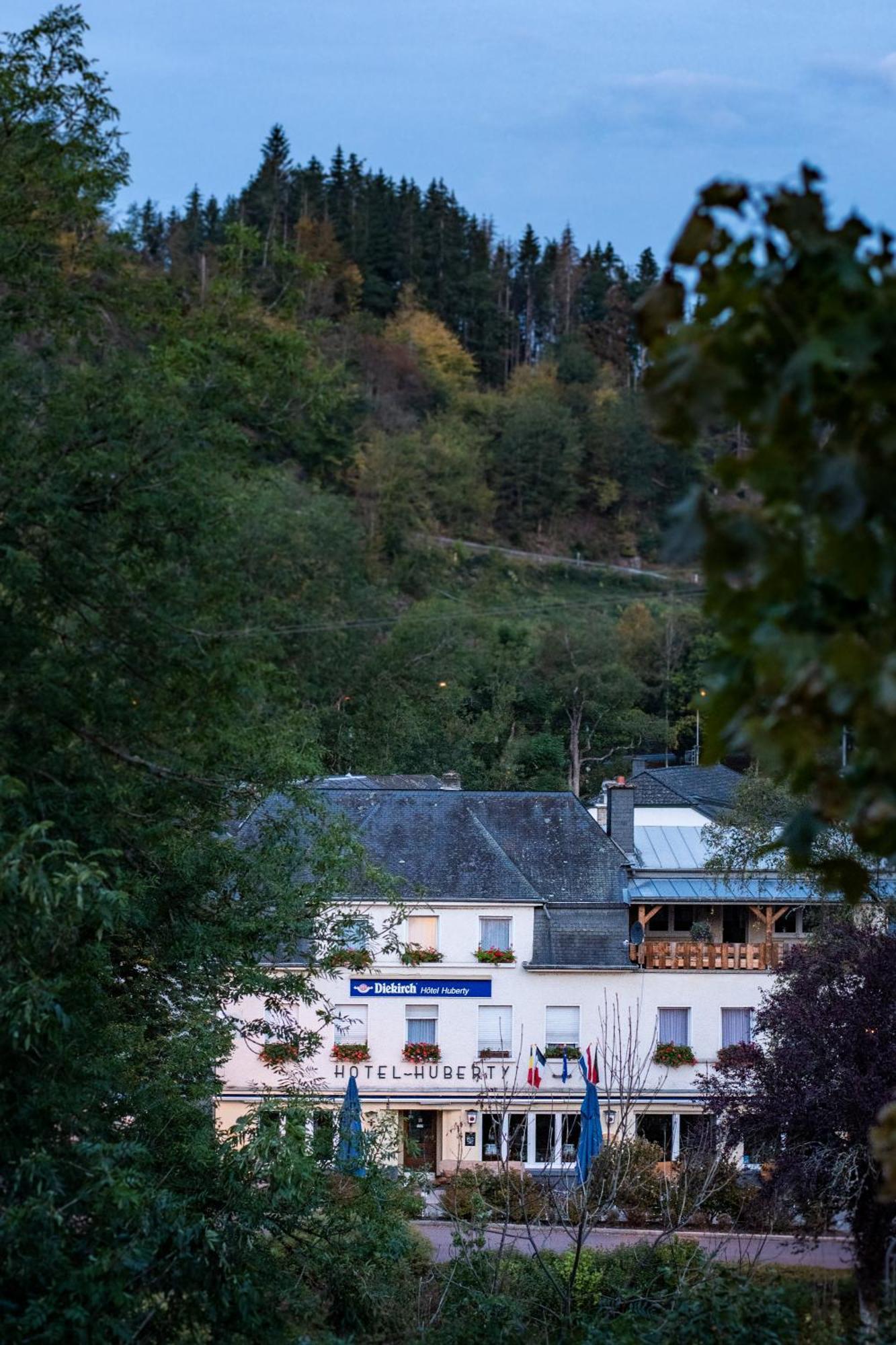 Hotel Huberty Kautenbach Exterior foto